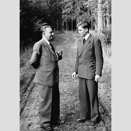 Adolf Würth i Reinhold Würth u šetnji šumom