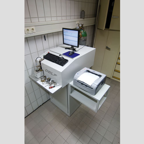 Emisijski spektrometar